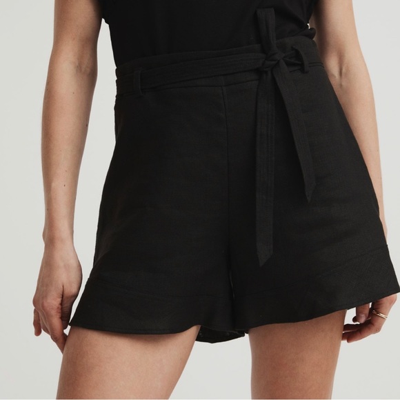 Witchery black linen shorts - Picture 4 of 4
